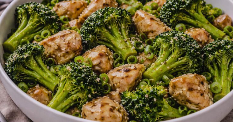 Quick Honey Garlic Chicken & Broccoli Stir Fry