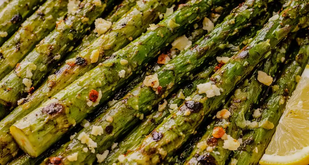 Grilled Asparagus with Olive Oil and Garlic